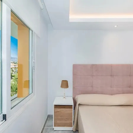 Apartment Friends & Family Well Presented Located In La Dama De Noche *