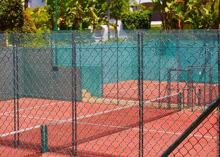 Appartement Friends & Family Well Presented Located In La Dama De Noche Marbella