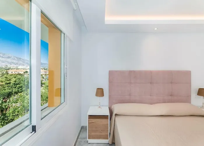 Appartement Friends & Family Well Presented Located In La Dama De Noche *