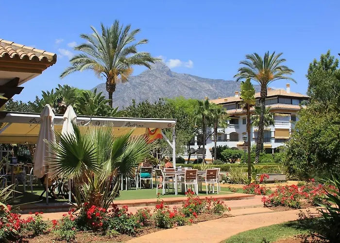 Appartement Friends & Family Well Presented Located In La Dama De Noche Marbella