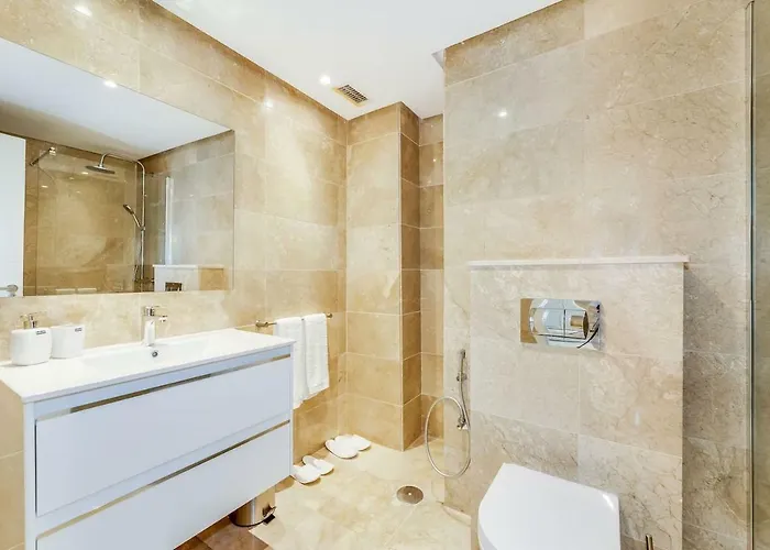 Appartement Friends & Family Well Presented Located In La Dama De Noche Marbella